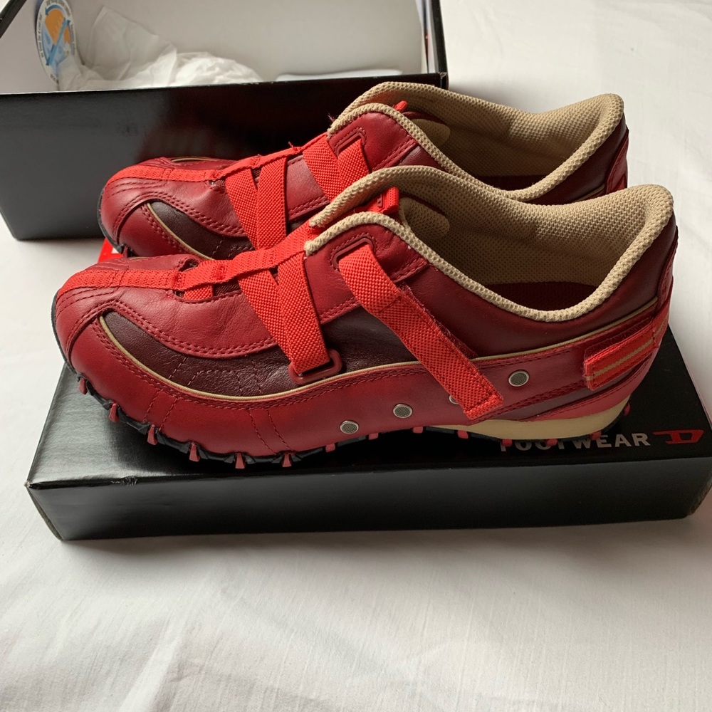 🛑 SOLD 🛑 Diesel slip on walking shoes, new, size - Picture 3 of 7